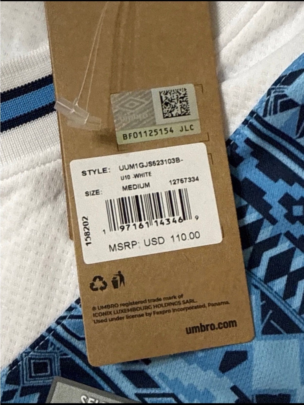 Umbro National Team Guatemala White & Light Blue Long Sleeve Jersey - Picture 5 of 5